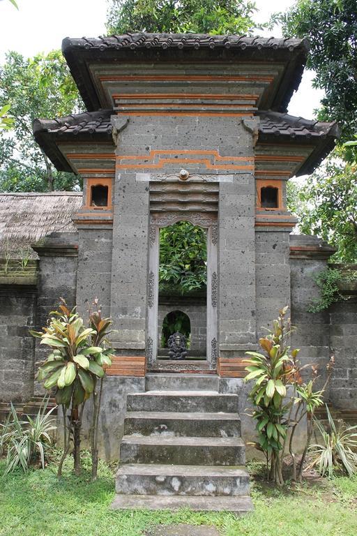 Puri Kutat Lestari Hotel Sanur Екстериор снимка