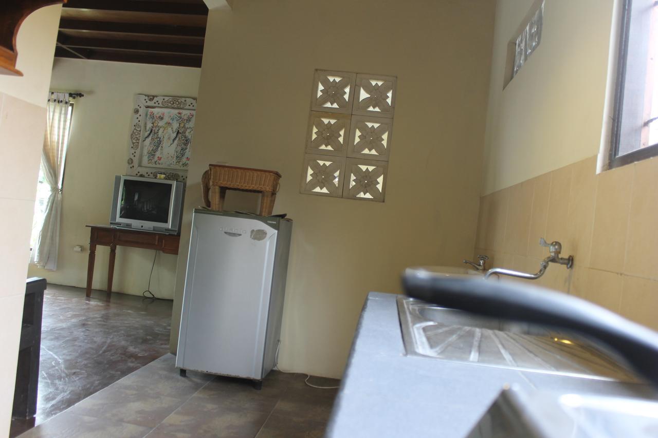 Puri Kutat Lestari Hotel Sanur Екстериор снимка