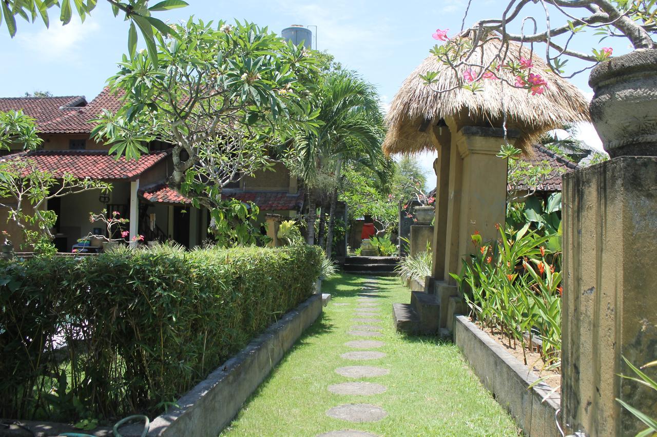 Puri Kutat Lestari Hotel Sanur Екстериор снимка